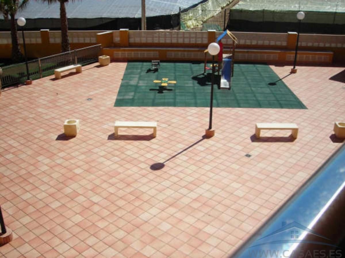 For sale of flat in Roquetas de Mar