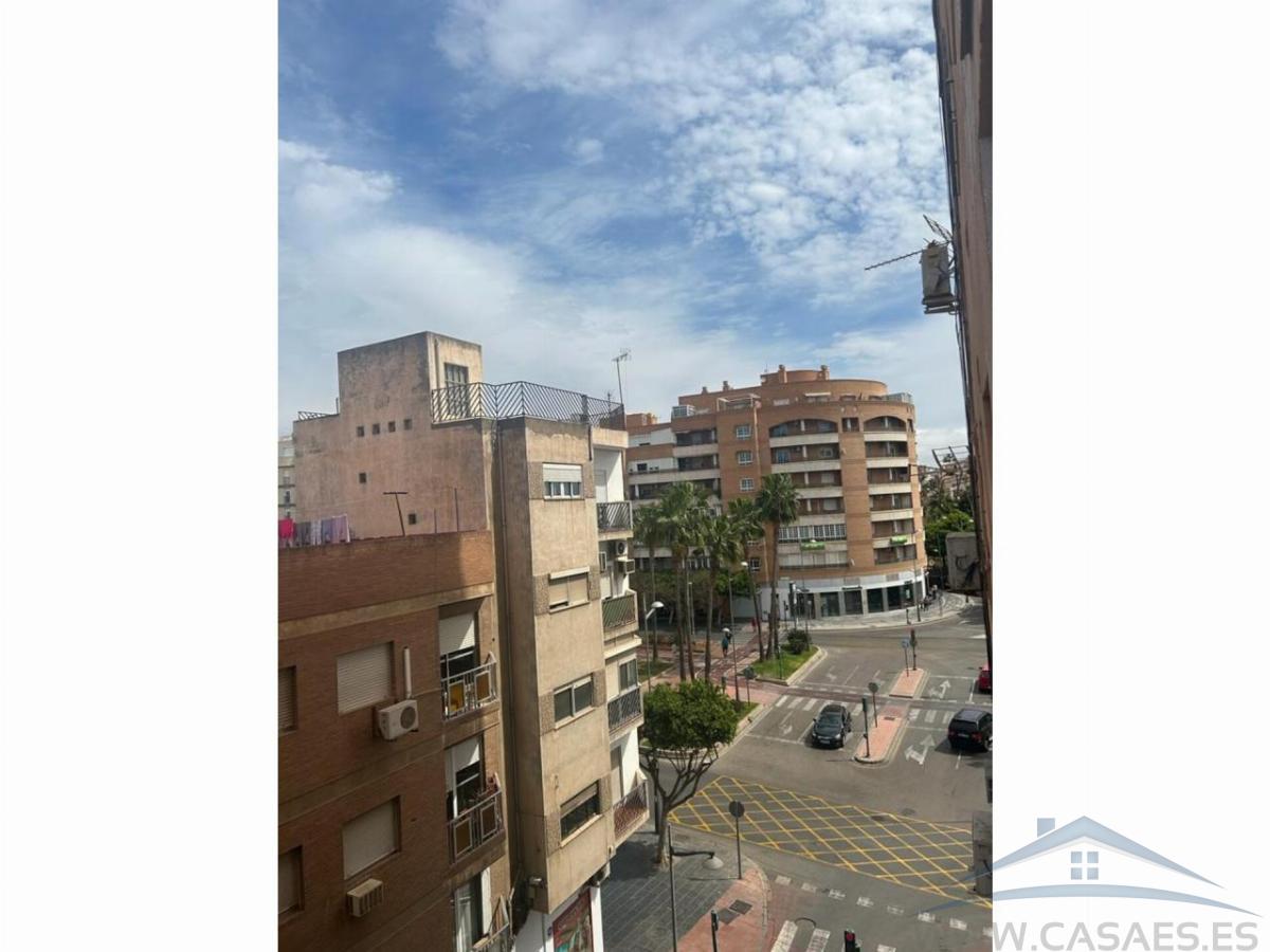 Venta de piso en Almería