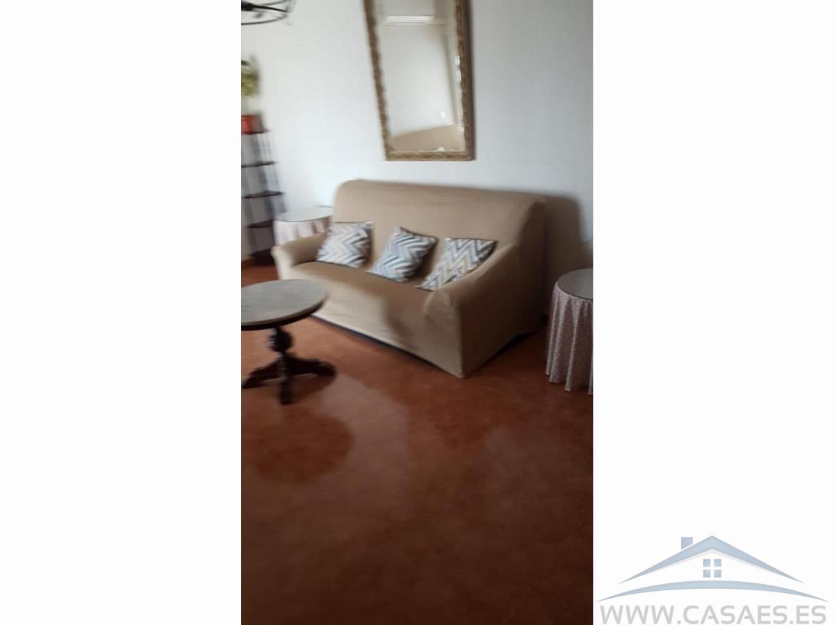 For rent of flat in Almería