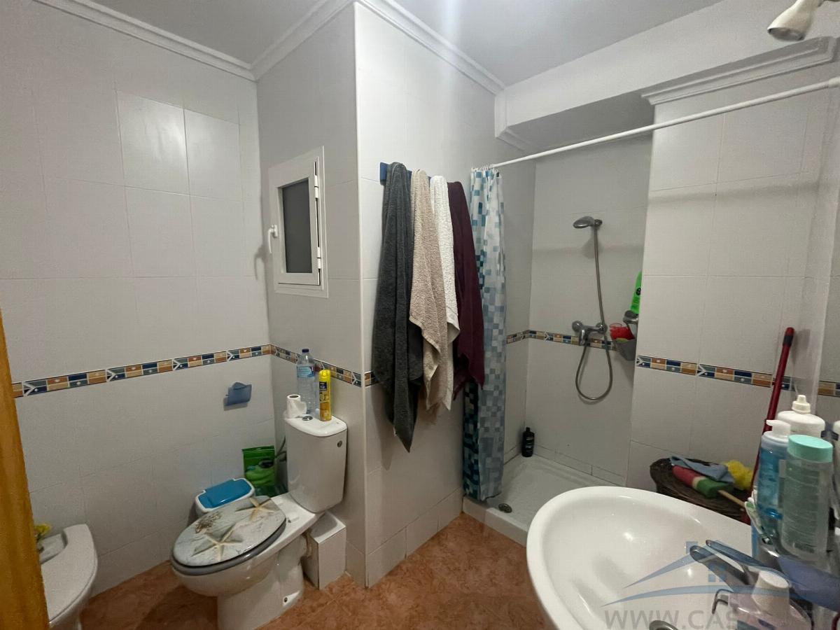 For rent of flat in Almería