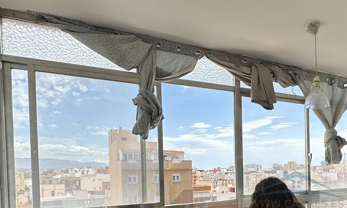 For rent of flat in Almería