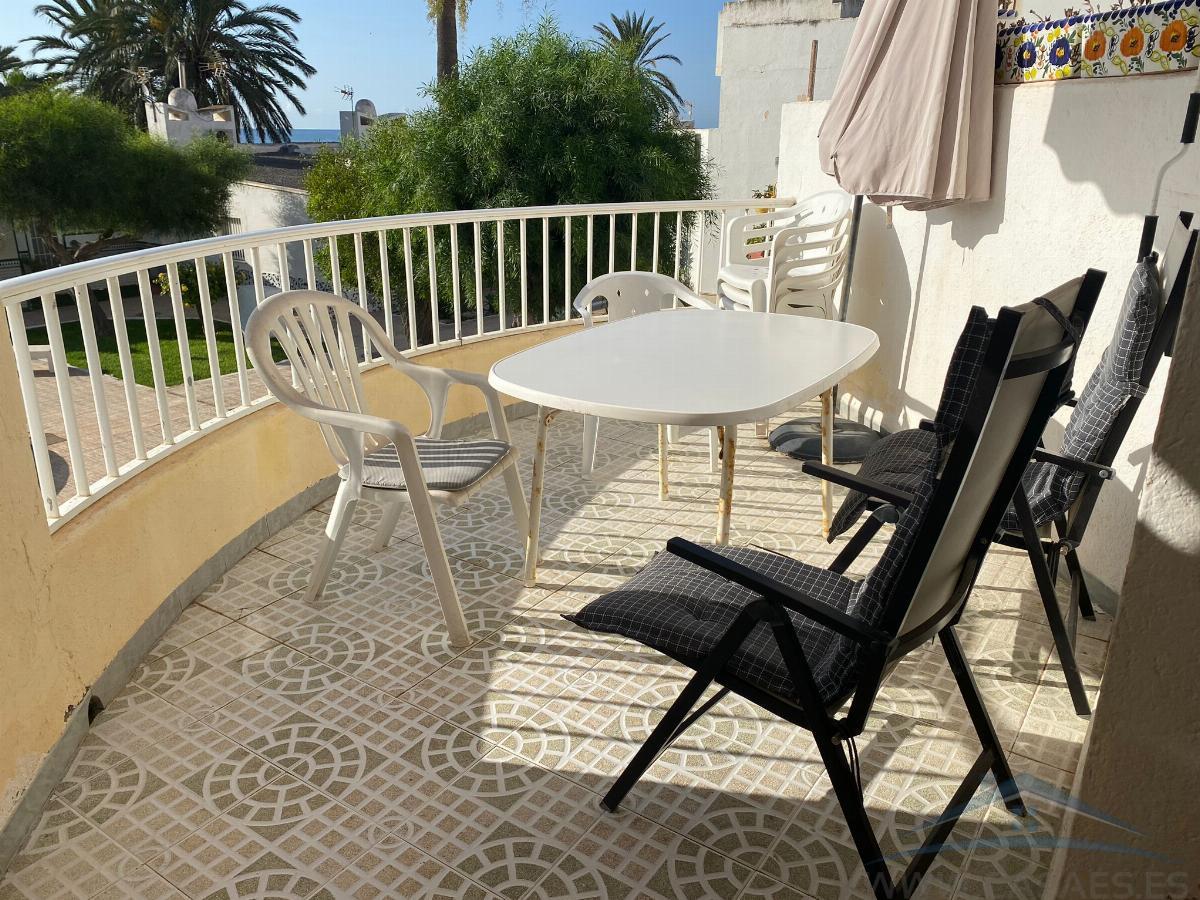 For rent of duplex in Aguadulce