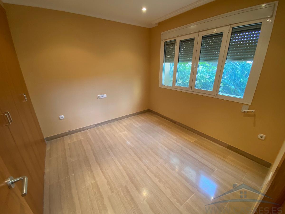 For sale of chalet in Vícar