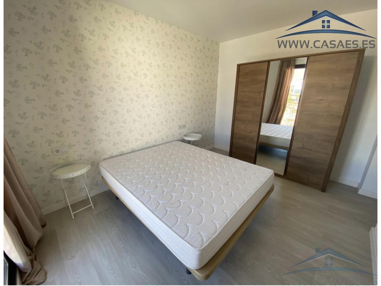 Sprzedaż z mieszkanie w Roquetas de Mar