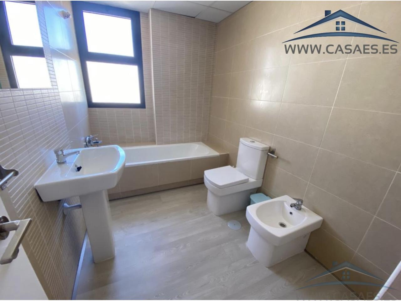 Sprzedaż z mieszkanie w Roquetas de Mar