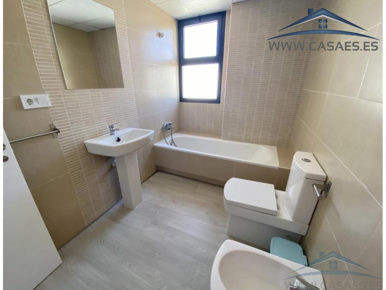 Sprzedaż z mieszkanie w Roquetas de Mar