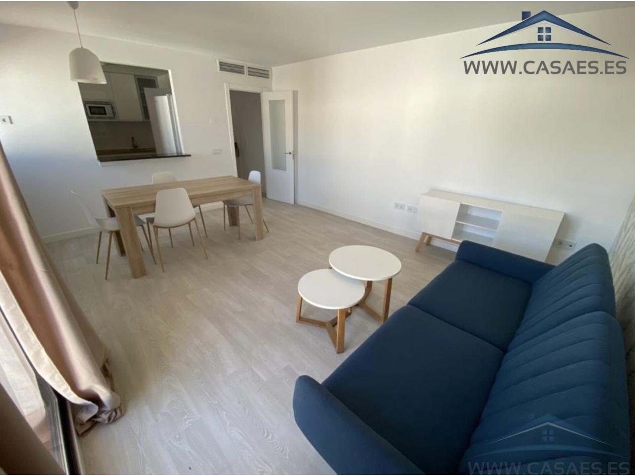 Sprzedaż z mieszkanie w Roquetas de Mar