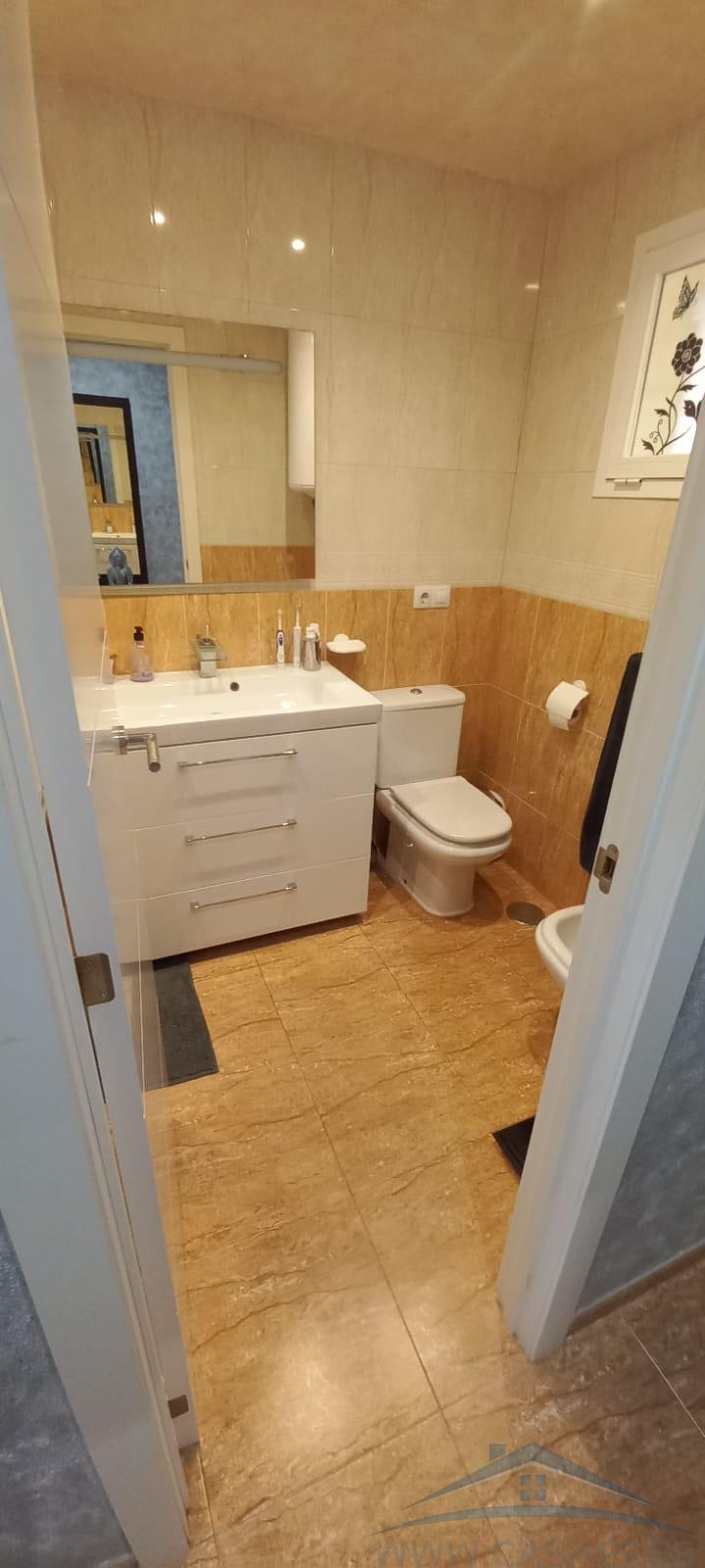 Zu verkaufen von wohnung in
 Almerimar