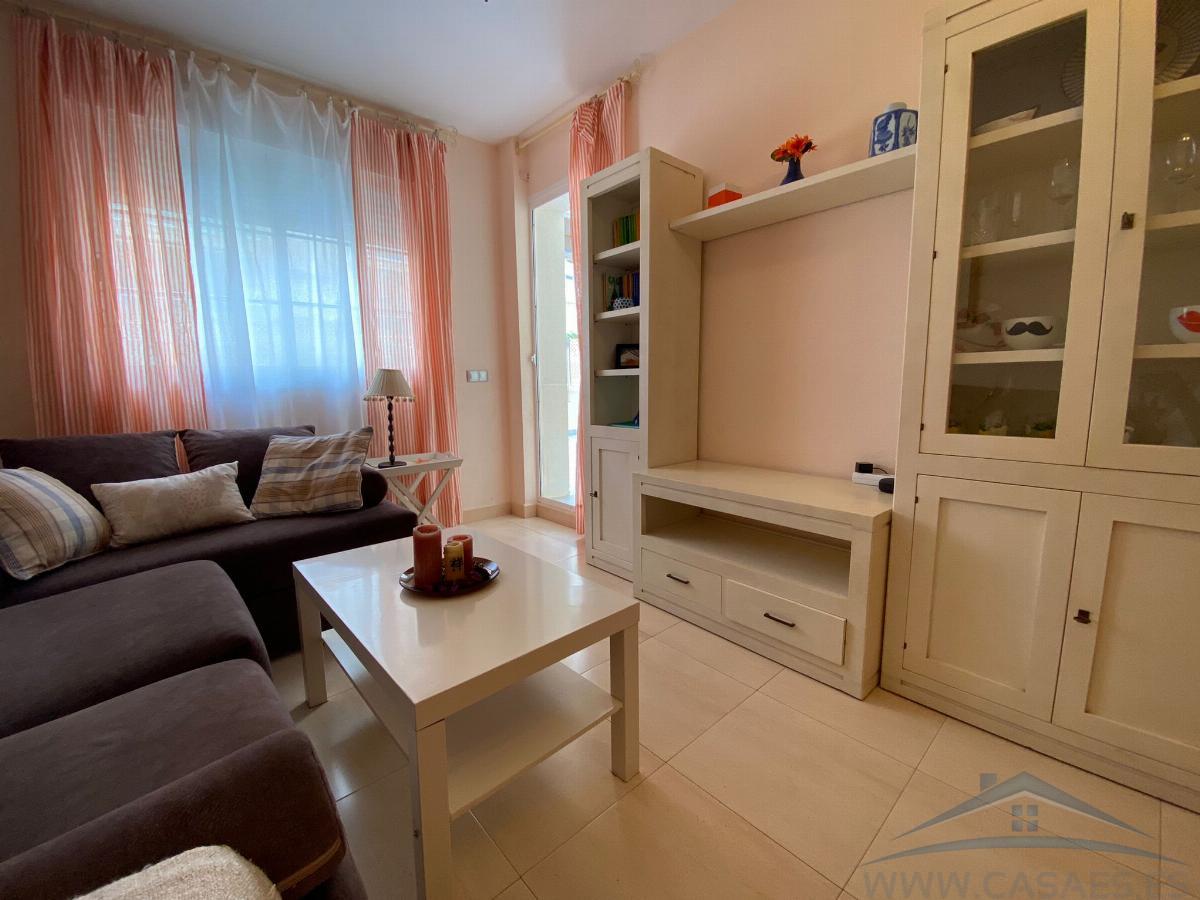 For sale of flat in Roquetas de Mar