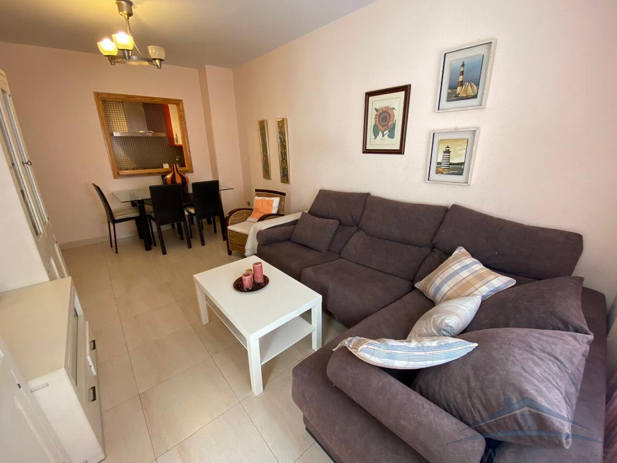 For sale of flat in Roquetas de Mar