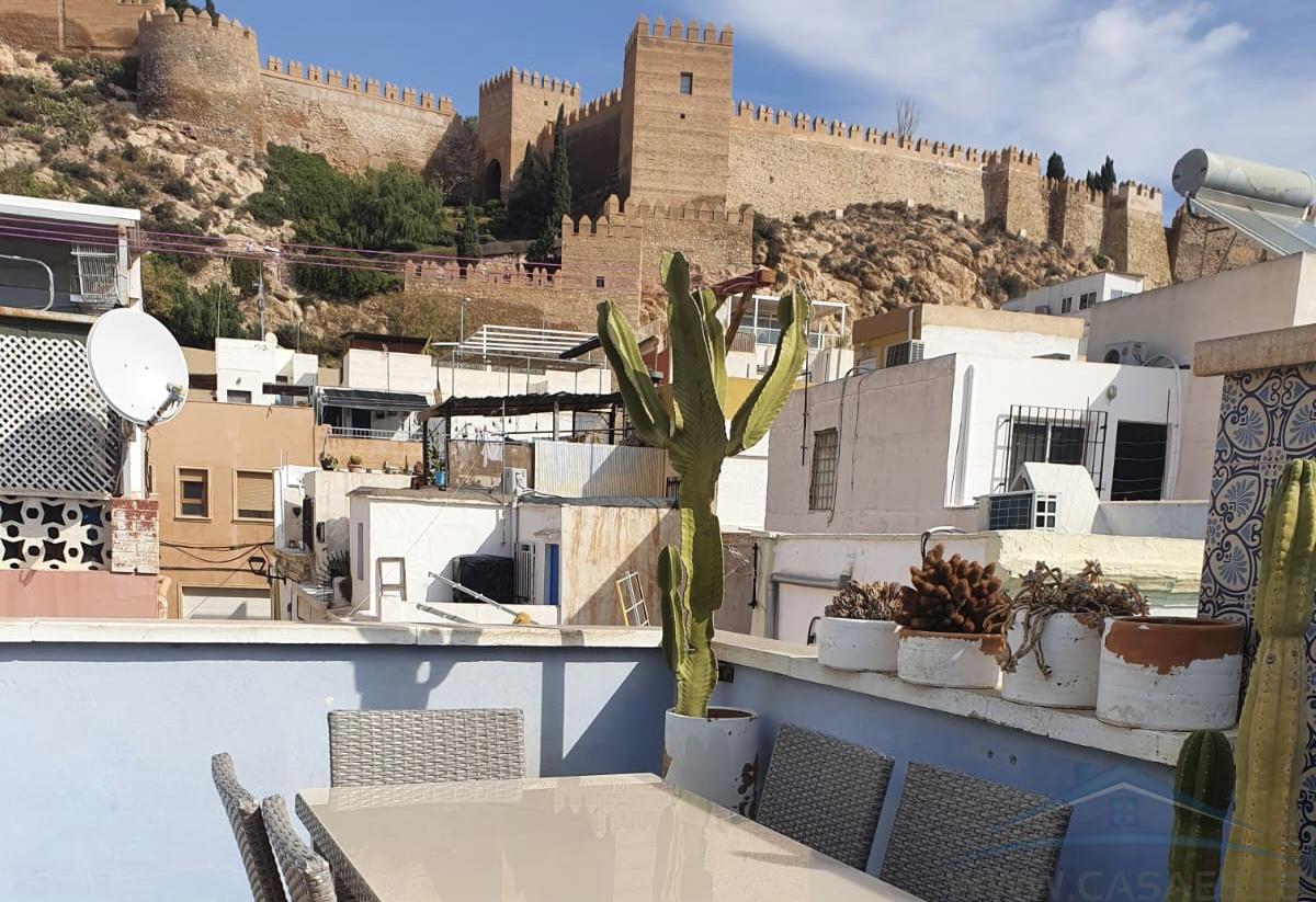 For rent of house in Almería