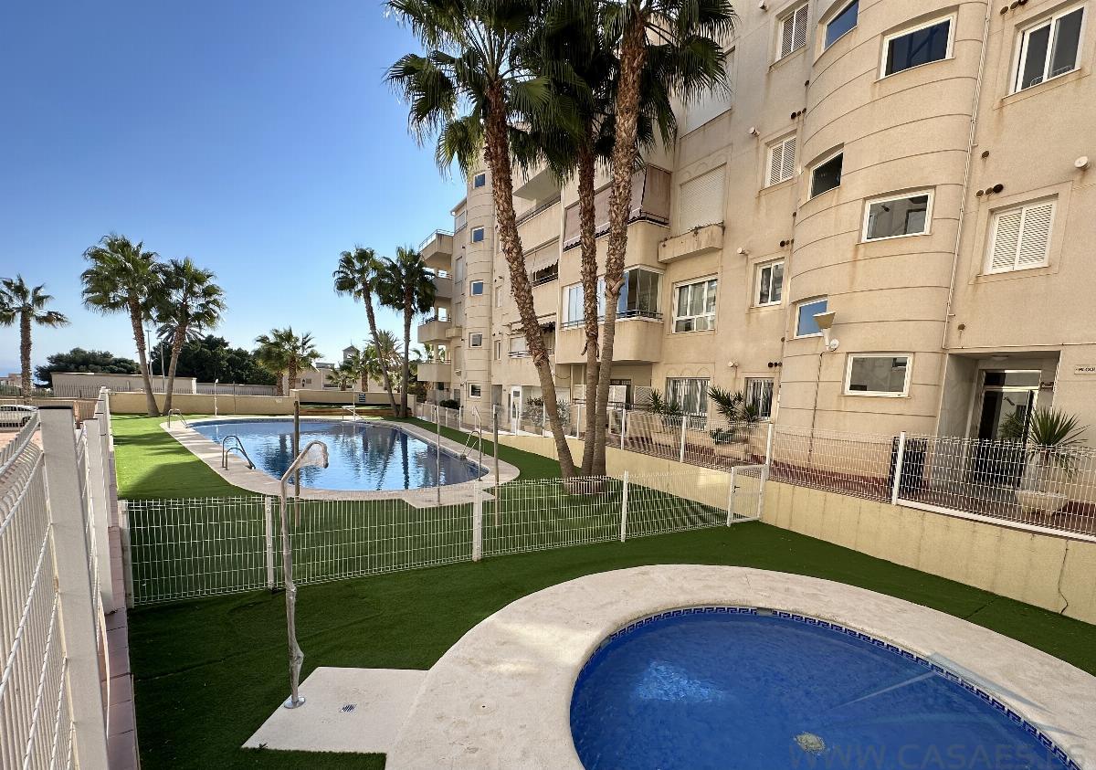 For rent of flat in Aguadulce