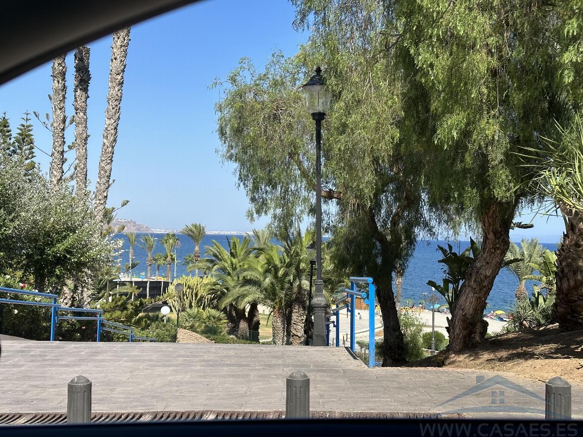 For rent of flat in Aguadulce