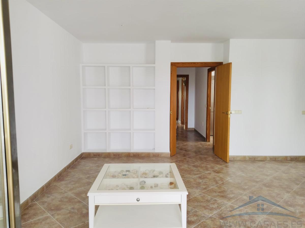 For rent of flat in Aguadulce