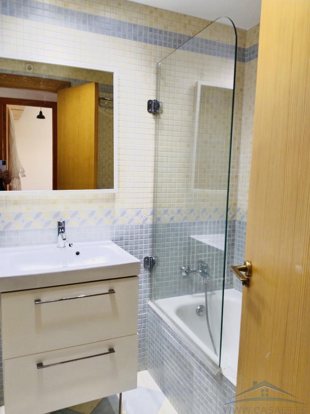 For rent of flat in Aguadulce