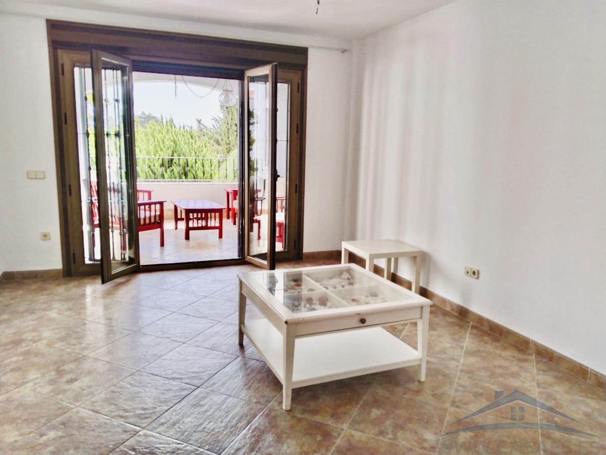 For rent of flat in Aguadulce