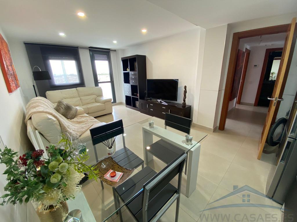 For sale of flat in Almería