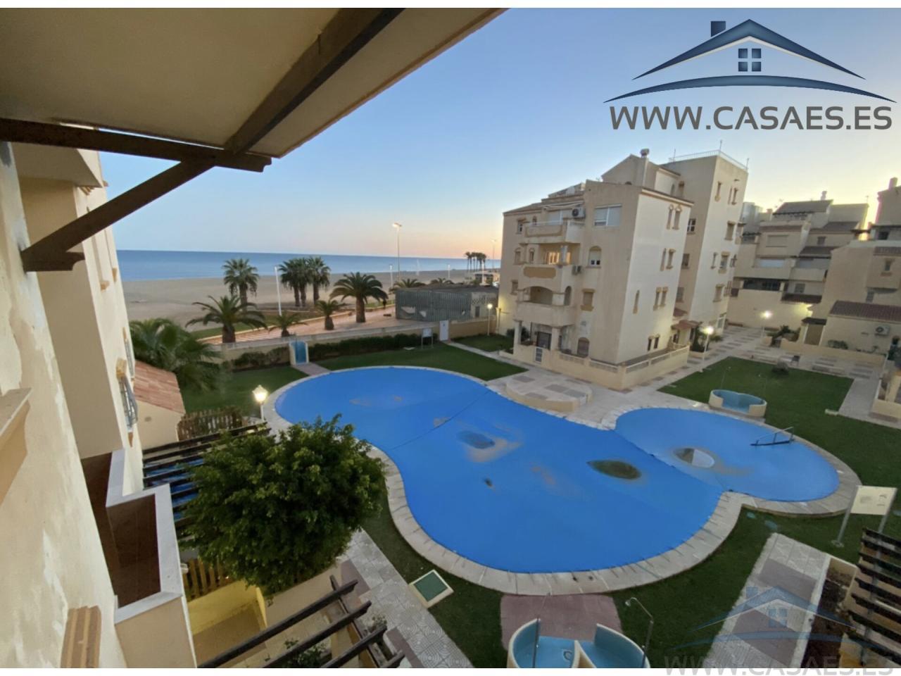 Venta de piso en Roquetas de Mar
