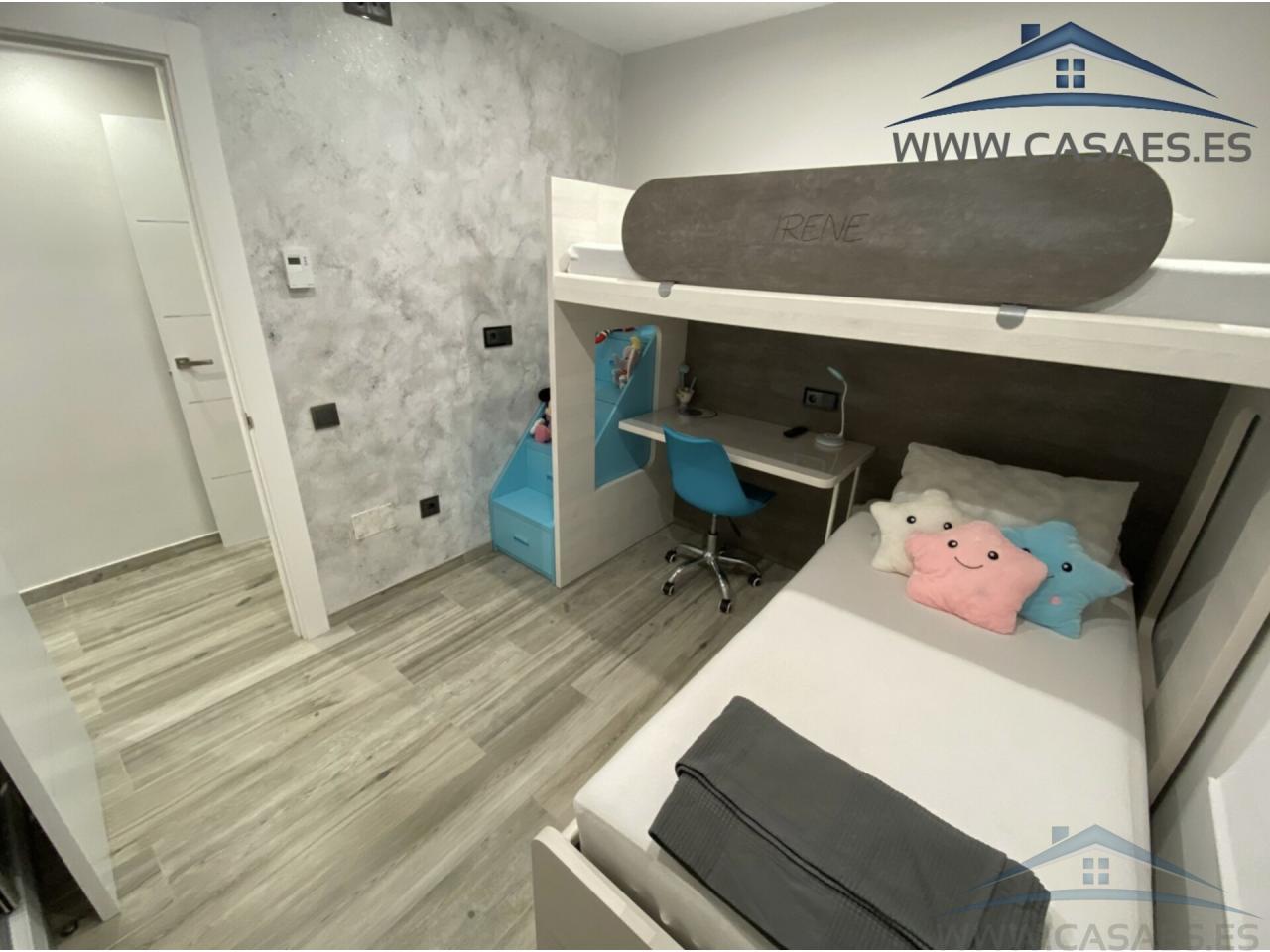 Venta de piso en Roquetas de Mar
