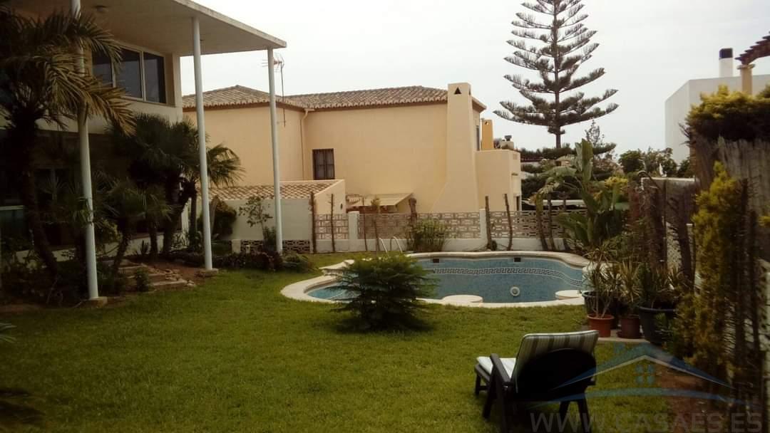 Alquiler de chalet en Aguadulce