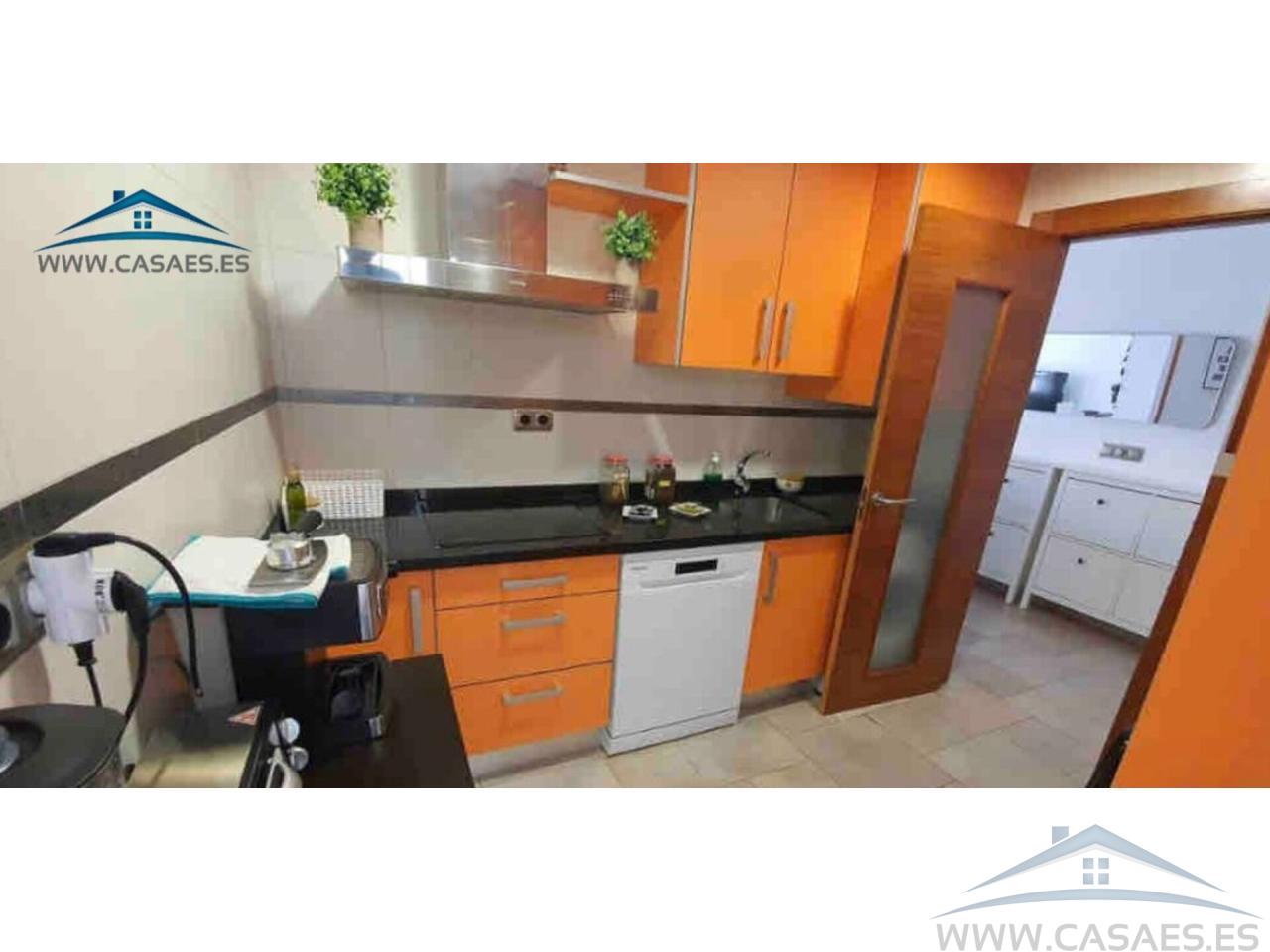 For rent of flat in Almería