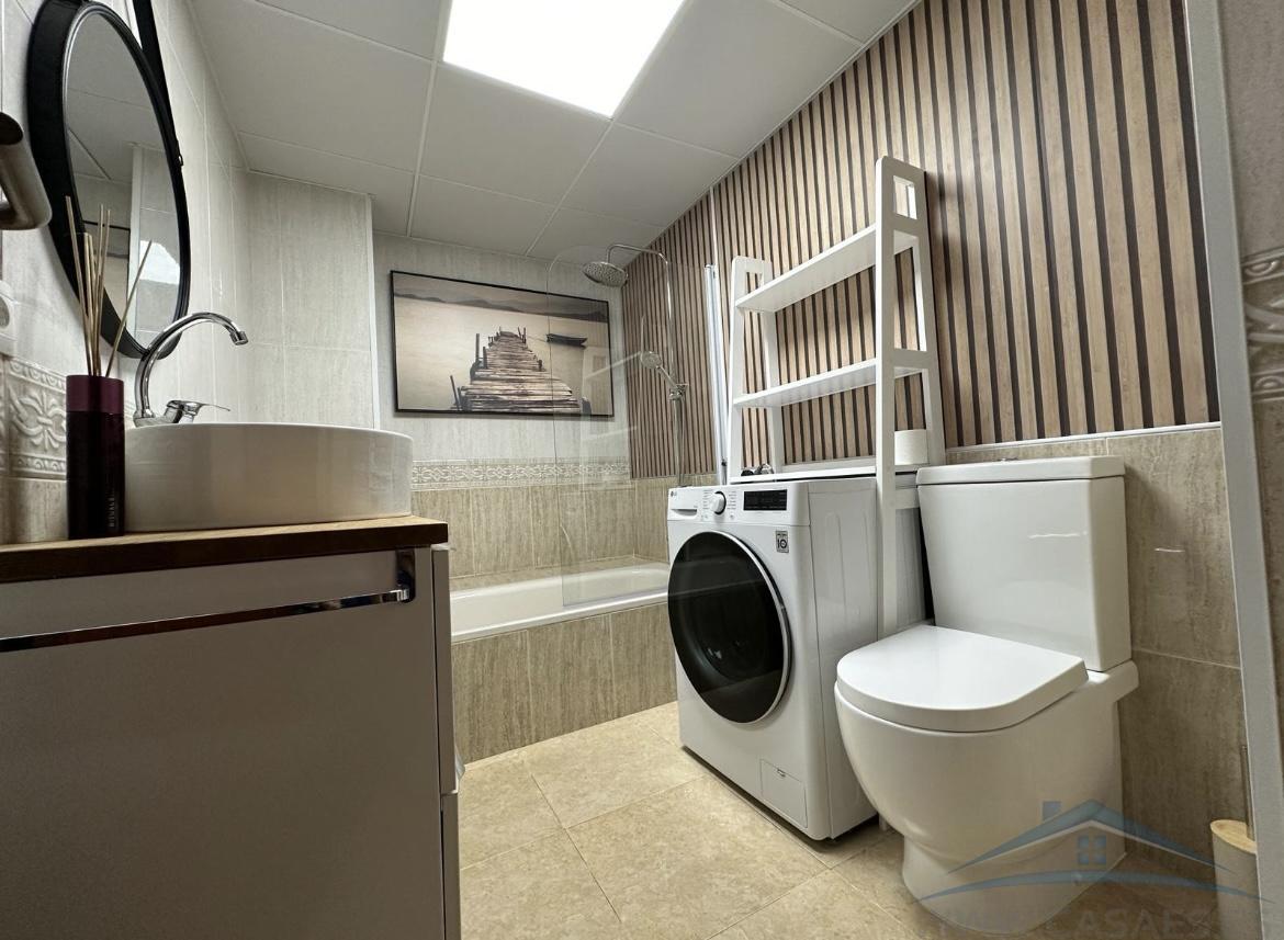 For sale of flat in Aguadulce