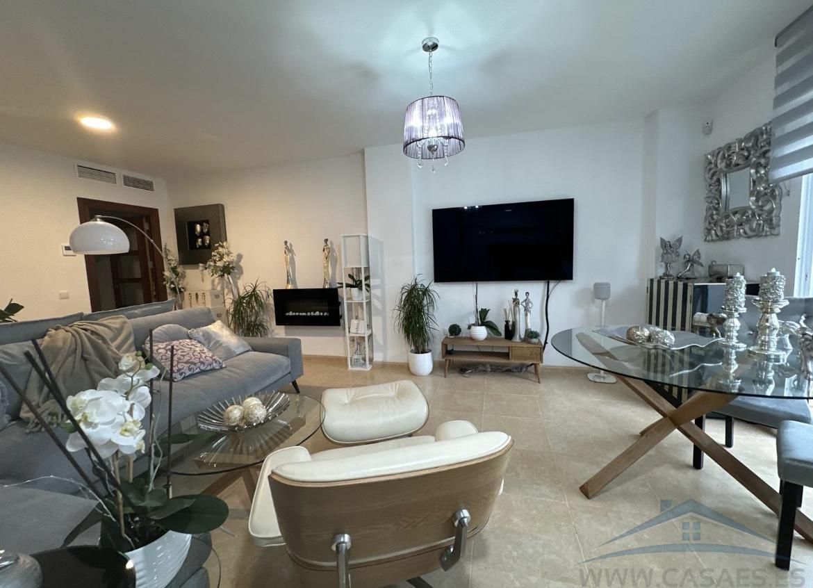 For sale of flat in Aguadulce