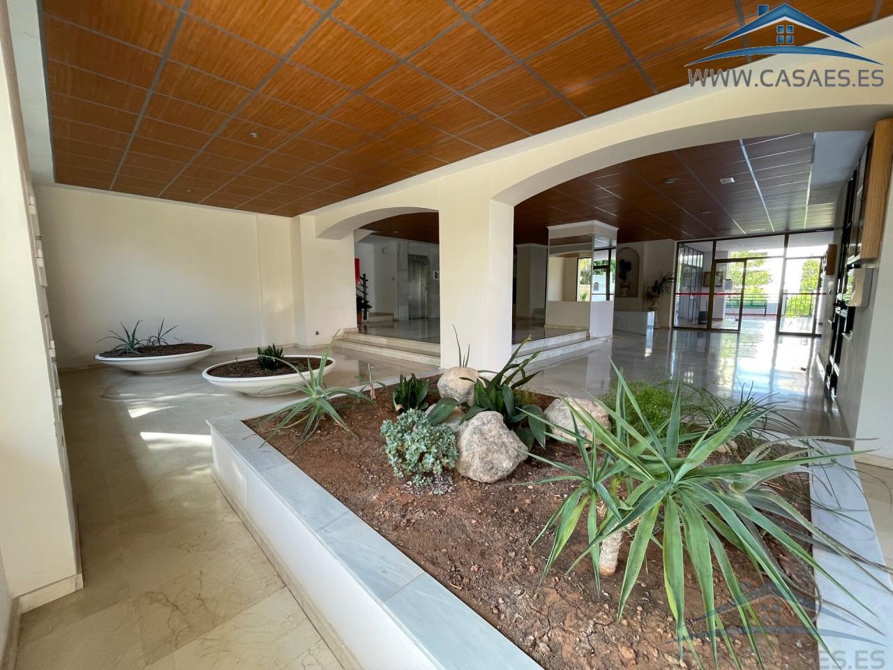 For rent of flat in Roquetas de Mar