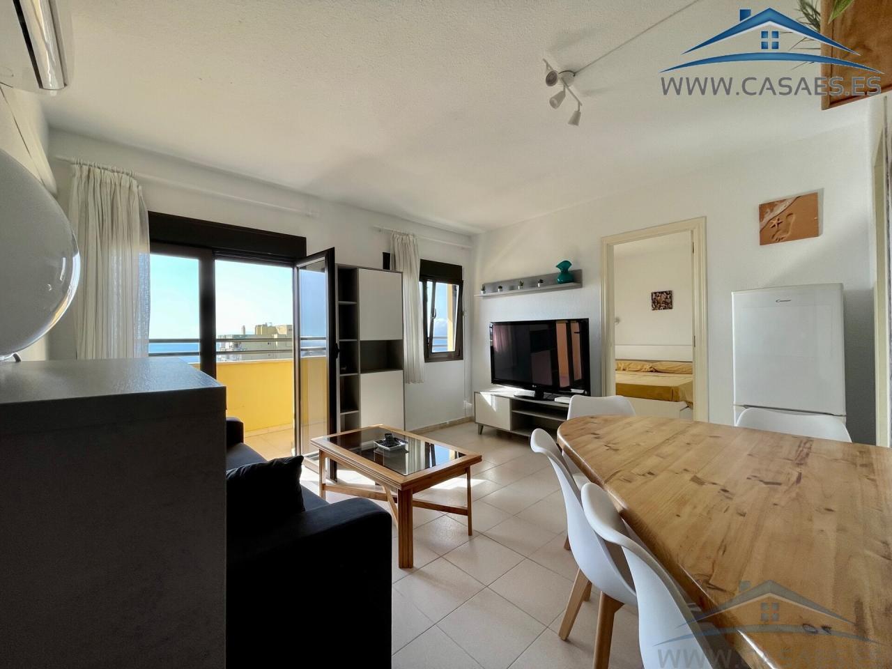 For rent of flat in Roquetas de Mar