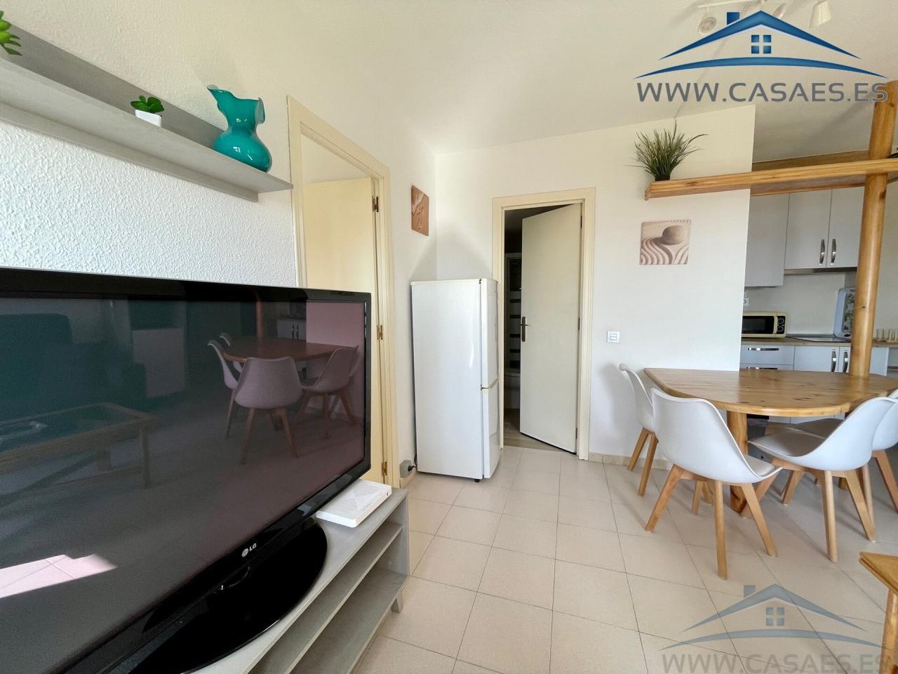 For rent of flat in Roquetas de Mar
