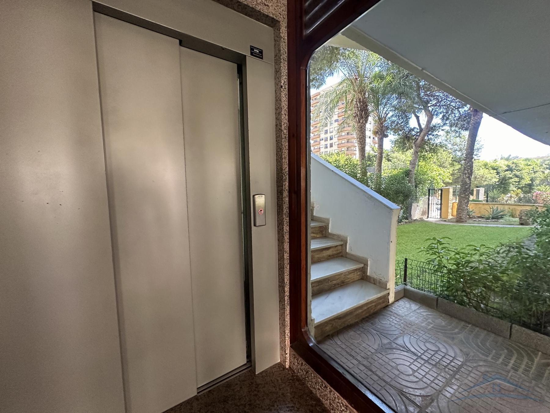 Vente de auvent dans Aguadulce