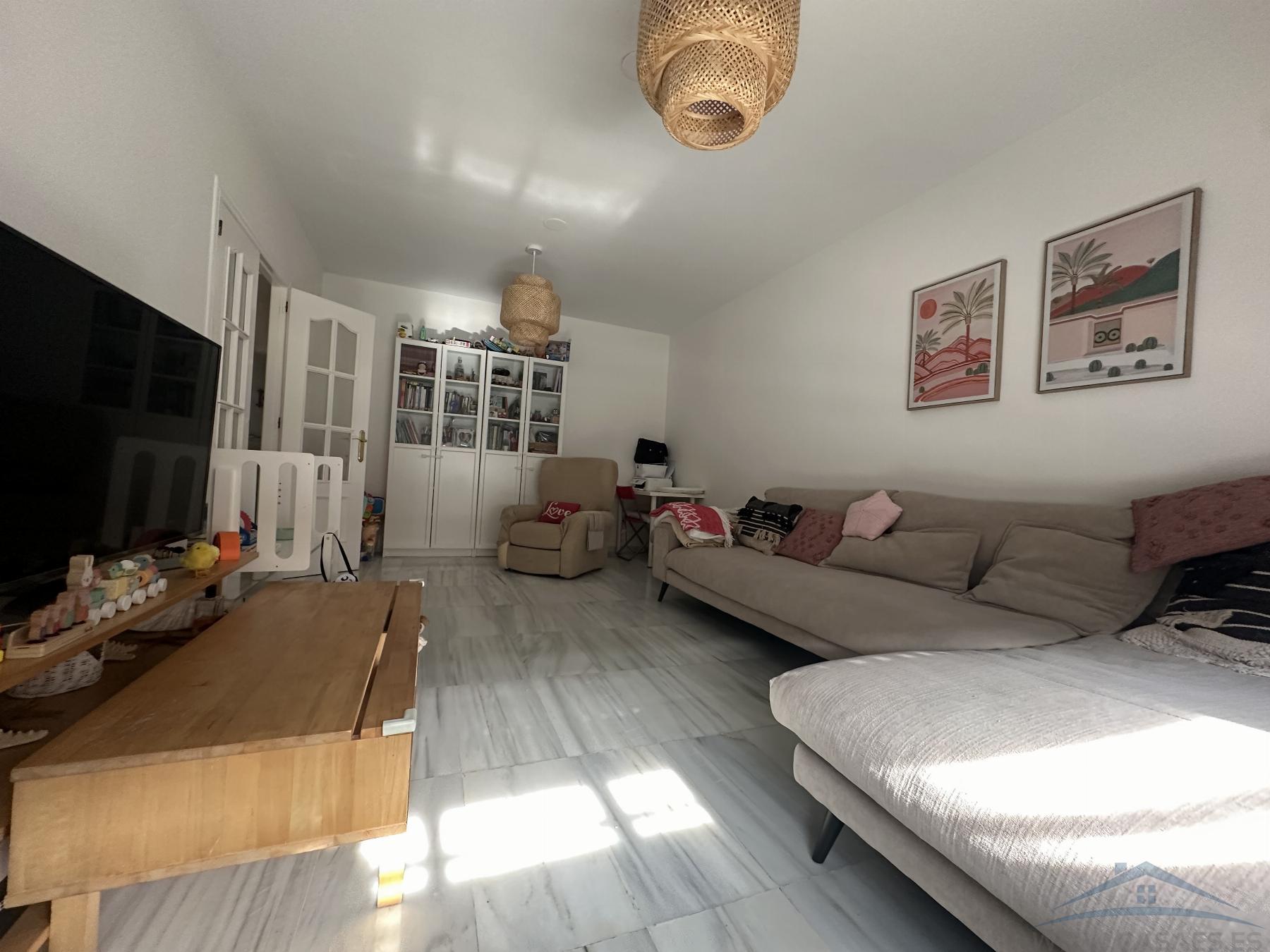 For sale of duplex in Aguadulce