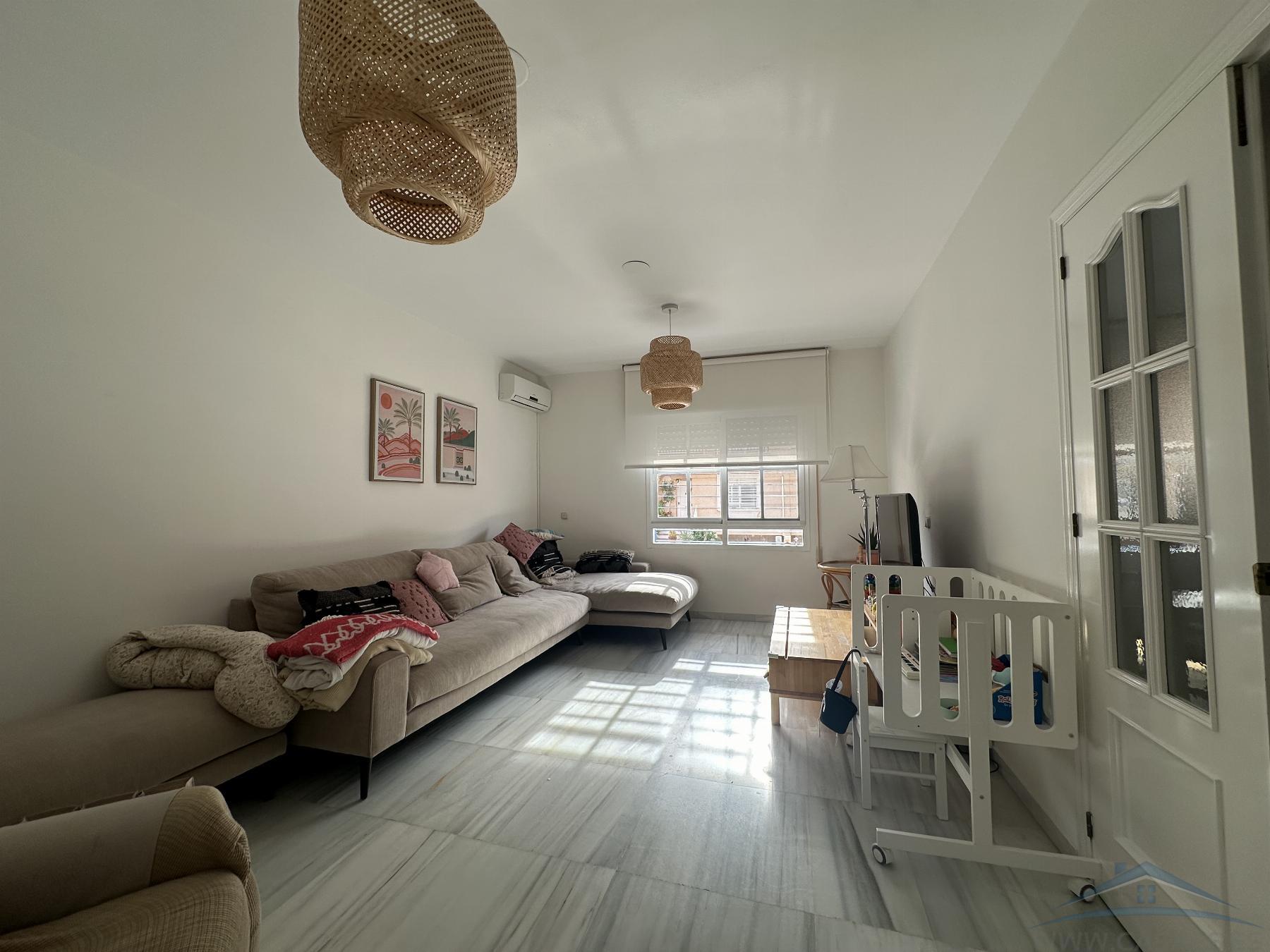 For sale of duplex in Aguadulce