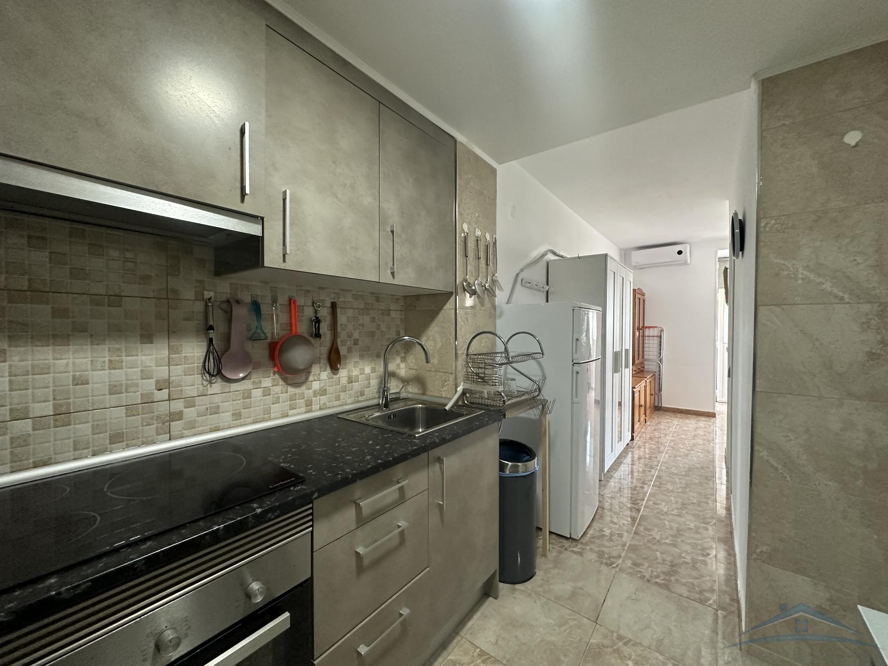 For rent of flat in Aguadulce