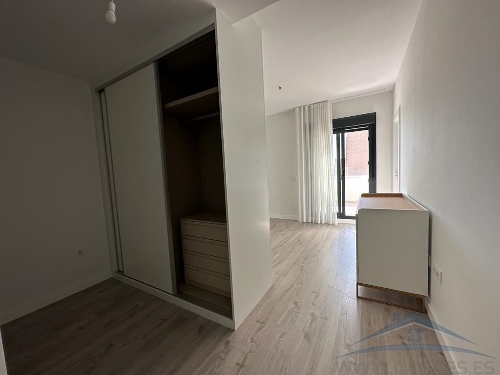 For rent of chalet in Almería