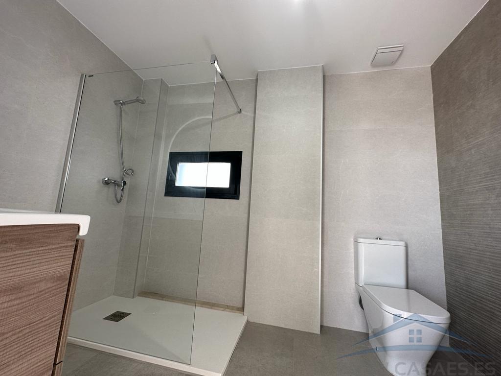 For rent of chalet in Almería