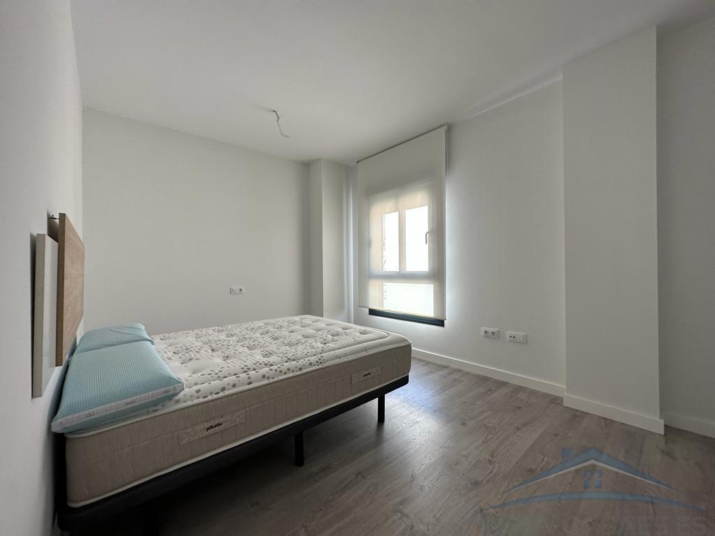 For rent of chalet in Almería