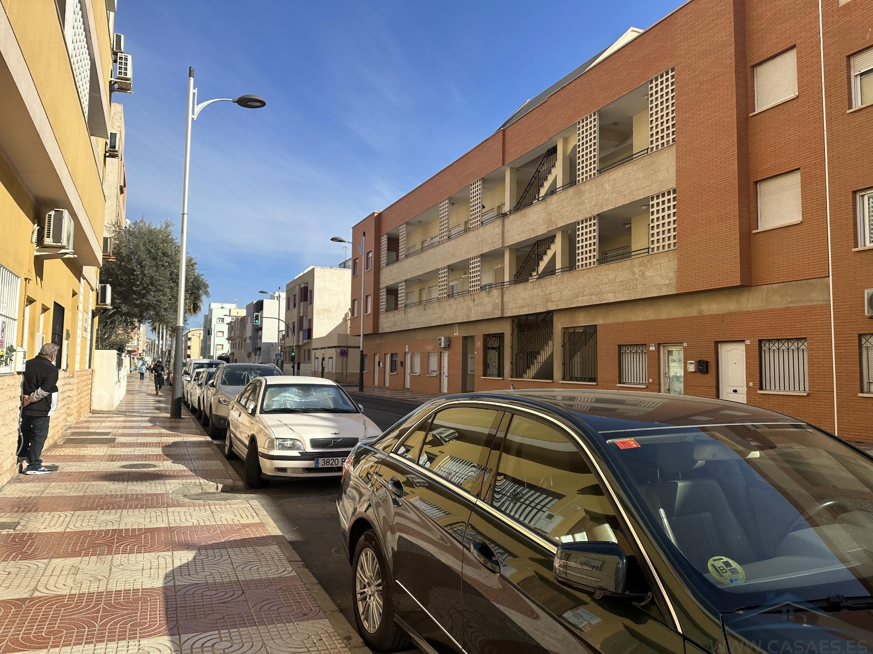 Продажа от

 Квартира на Roquetas de Mar