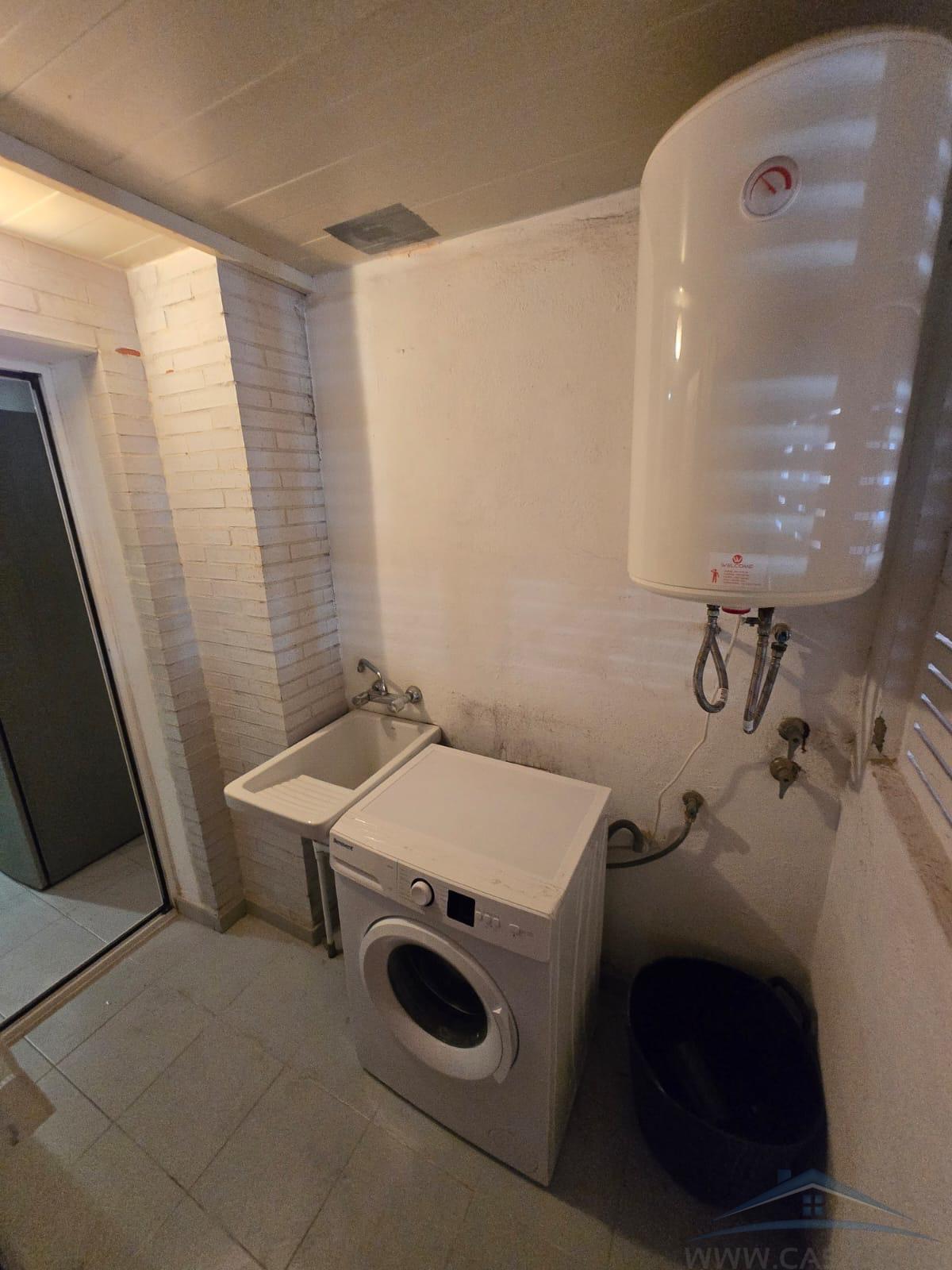 For sale of duplex in Roquetas de Mar