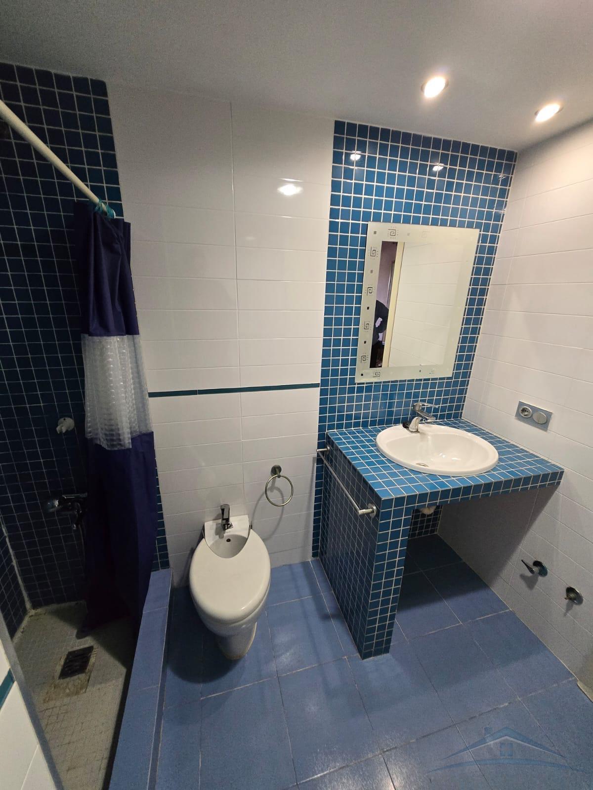 For sale of duplex in Roquetas de Mar