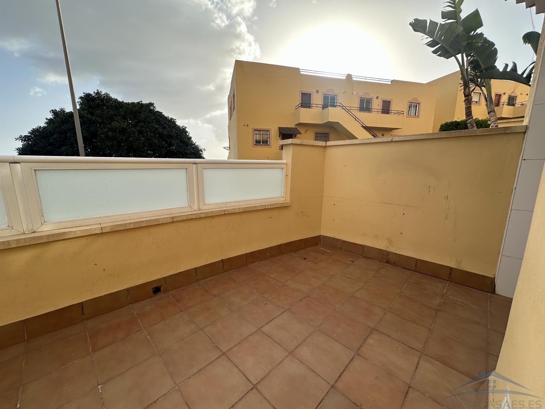 For sale of flat in Aguadulce