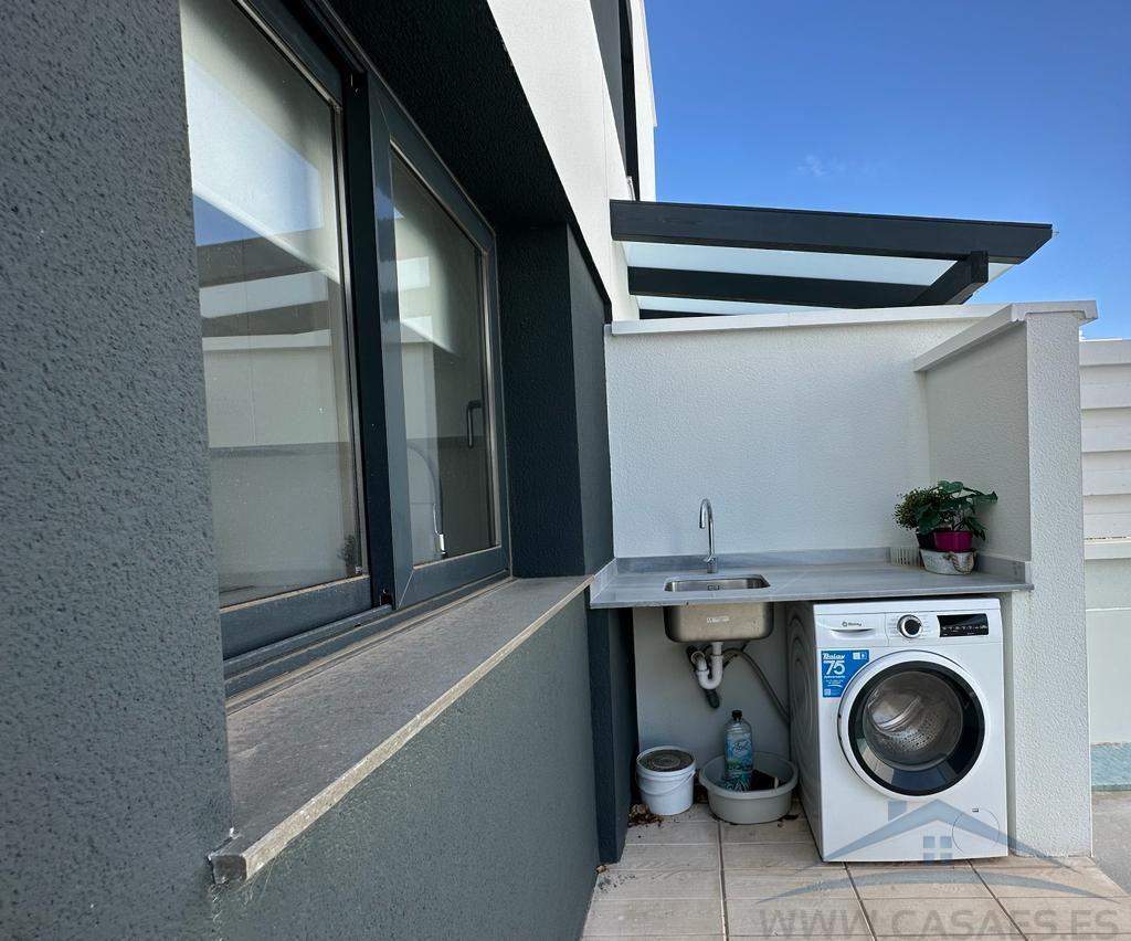 For sale of chalet in Almería