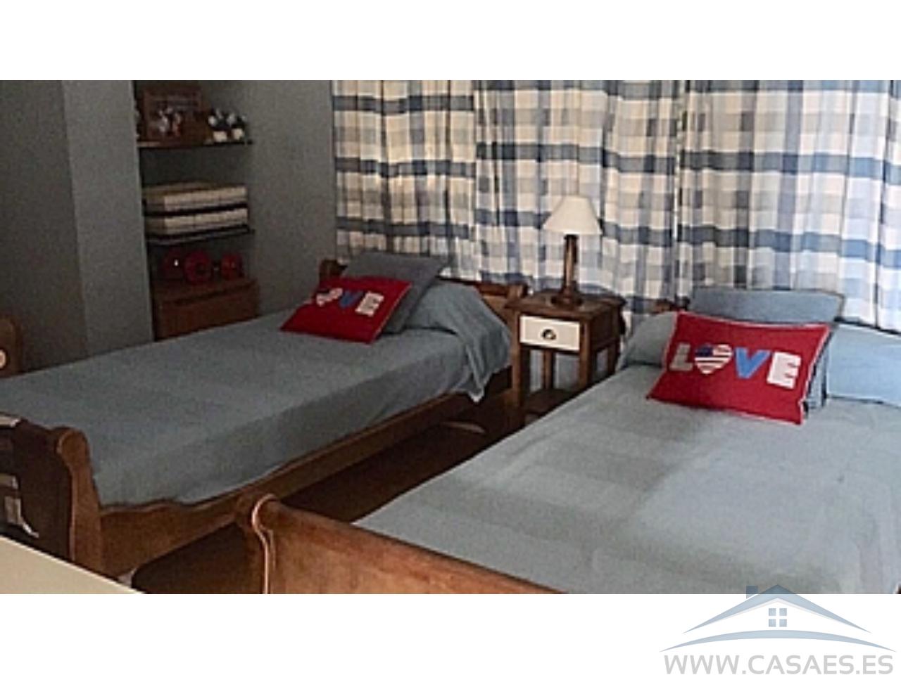 Venta de chalet en Roquetas de Mar