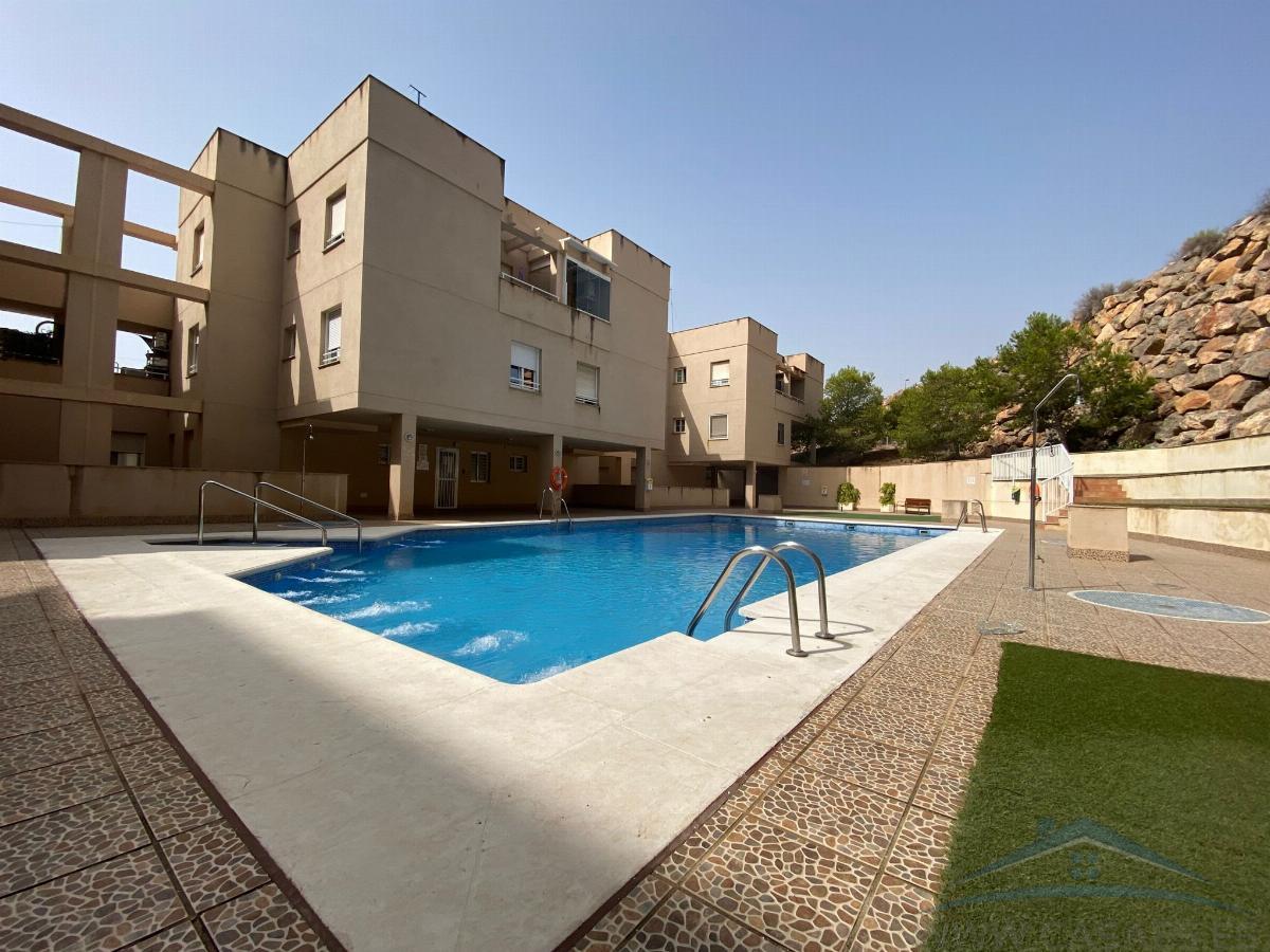 For sale of flat in Aguadulce