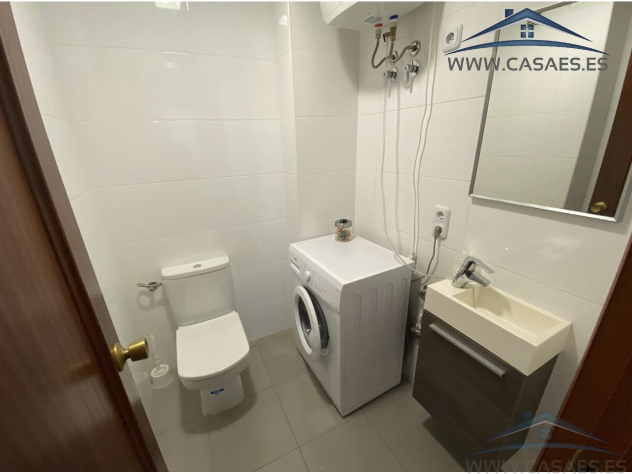 For rent of flat in Roquetas de Mar