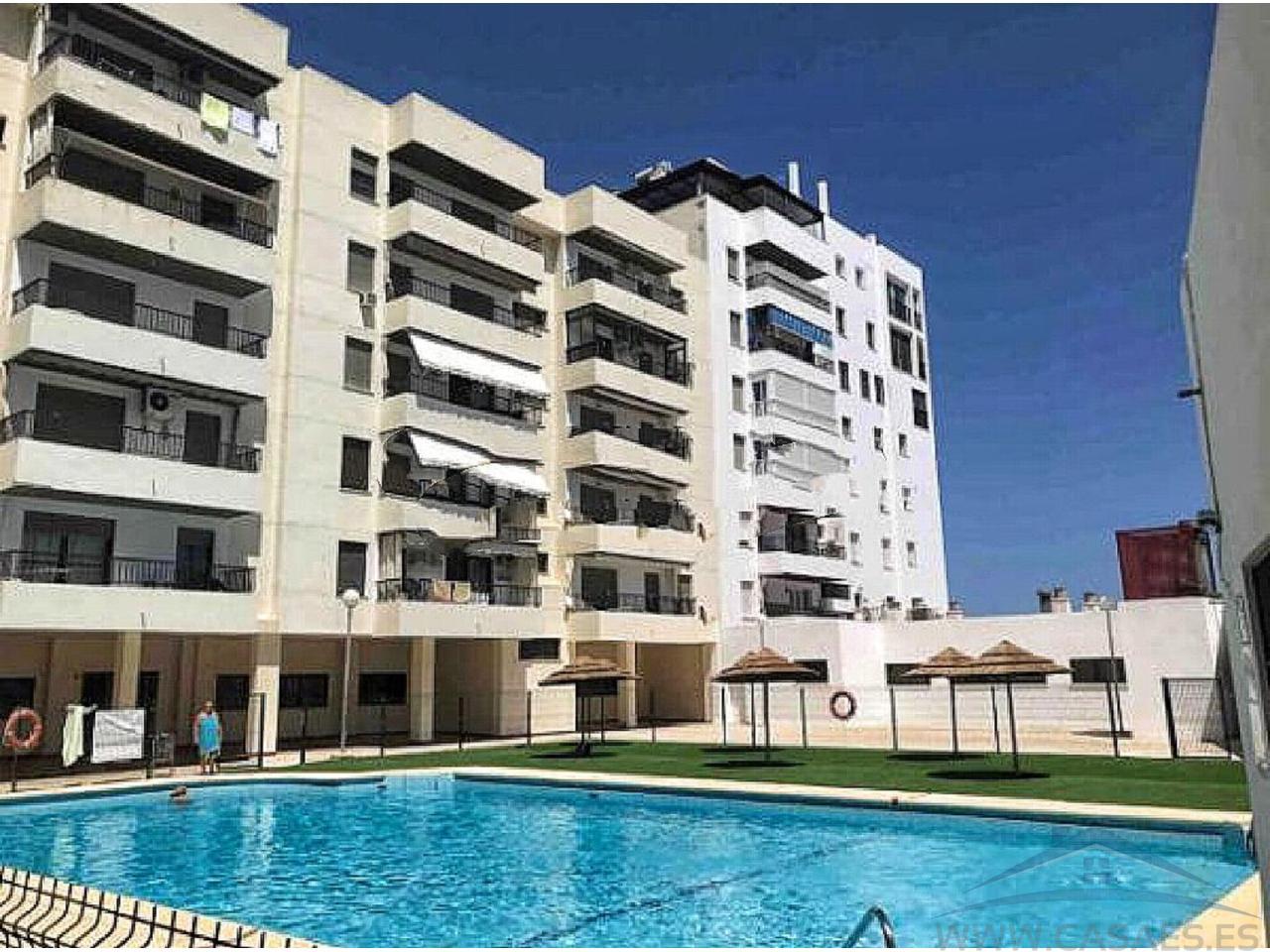 For rent of flat in Roquetas de Mar