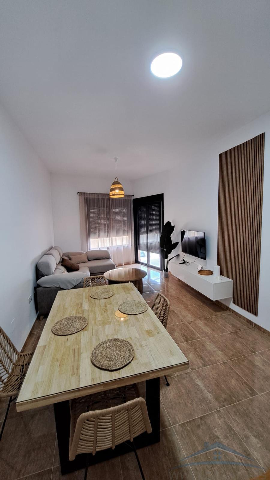 For rent of flat in Aguadulce