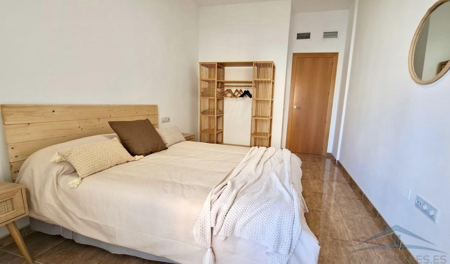 For rent of flat in Aguadulce