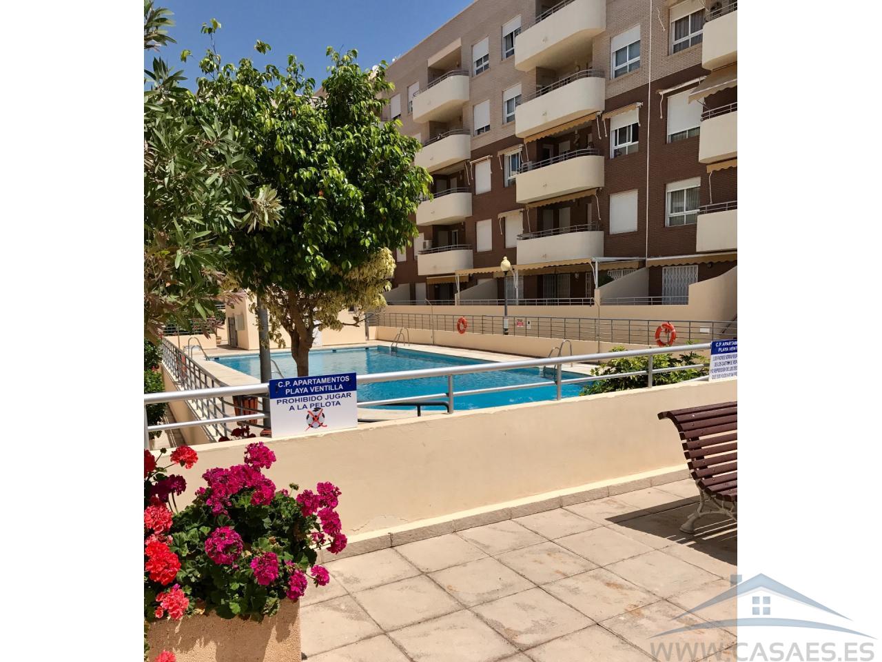 For rent of flat in Roquetas de Mar