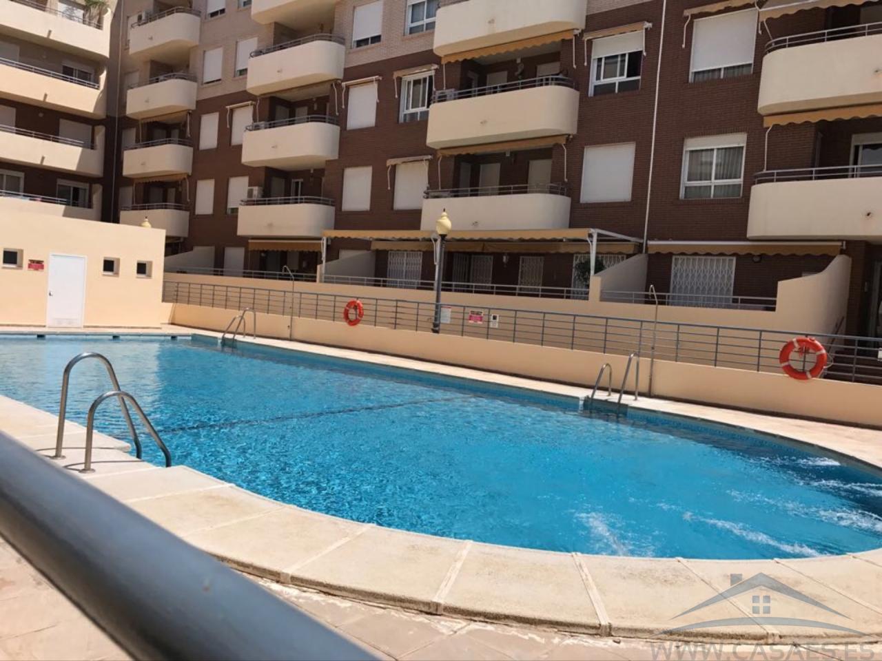 For rent of flat in Roquetas de Mar
